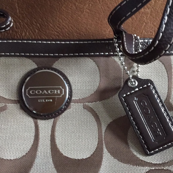Coach Signature Canvas Shoulder Tote - Picture 2 of 5